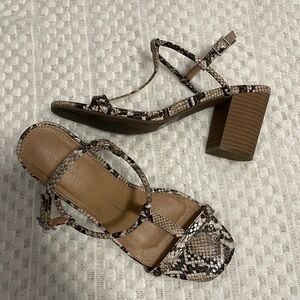 Report Snakeskin T-Strap Blocked Heel Sandal